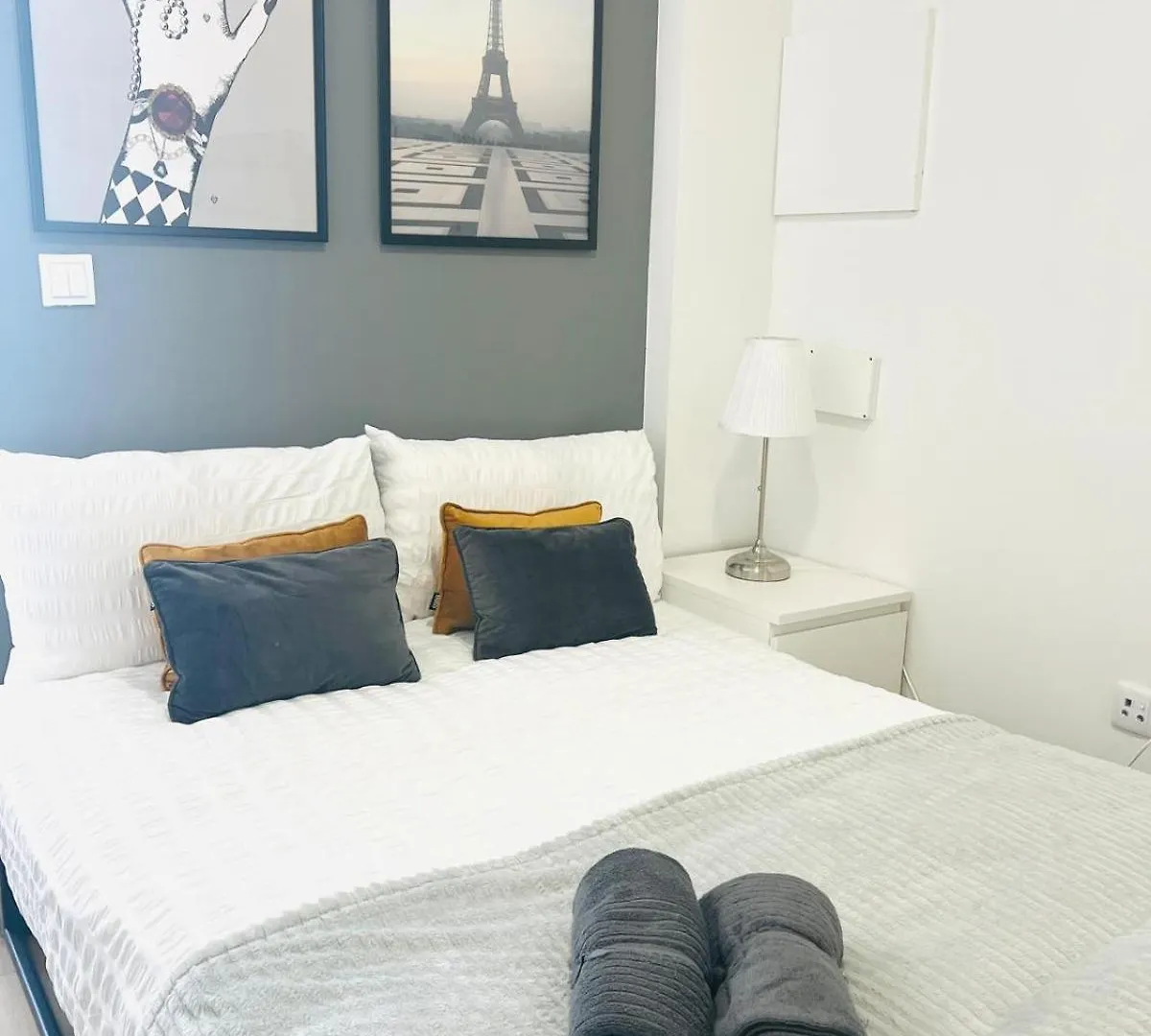 Central Lisbon, Top Location, Ideal For Tourists Apartment