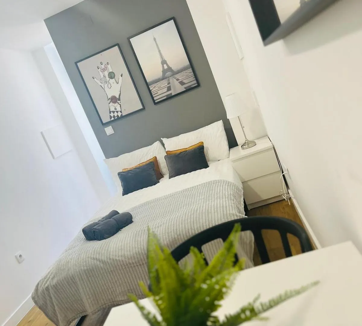 Central Lisbon, Top Location, Ideal For Tourists Apartment