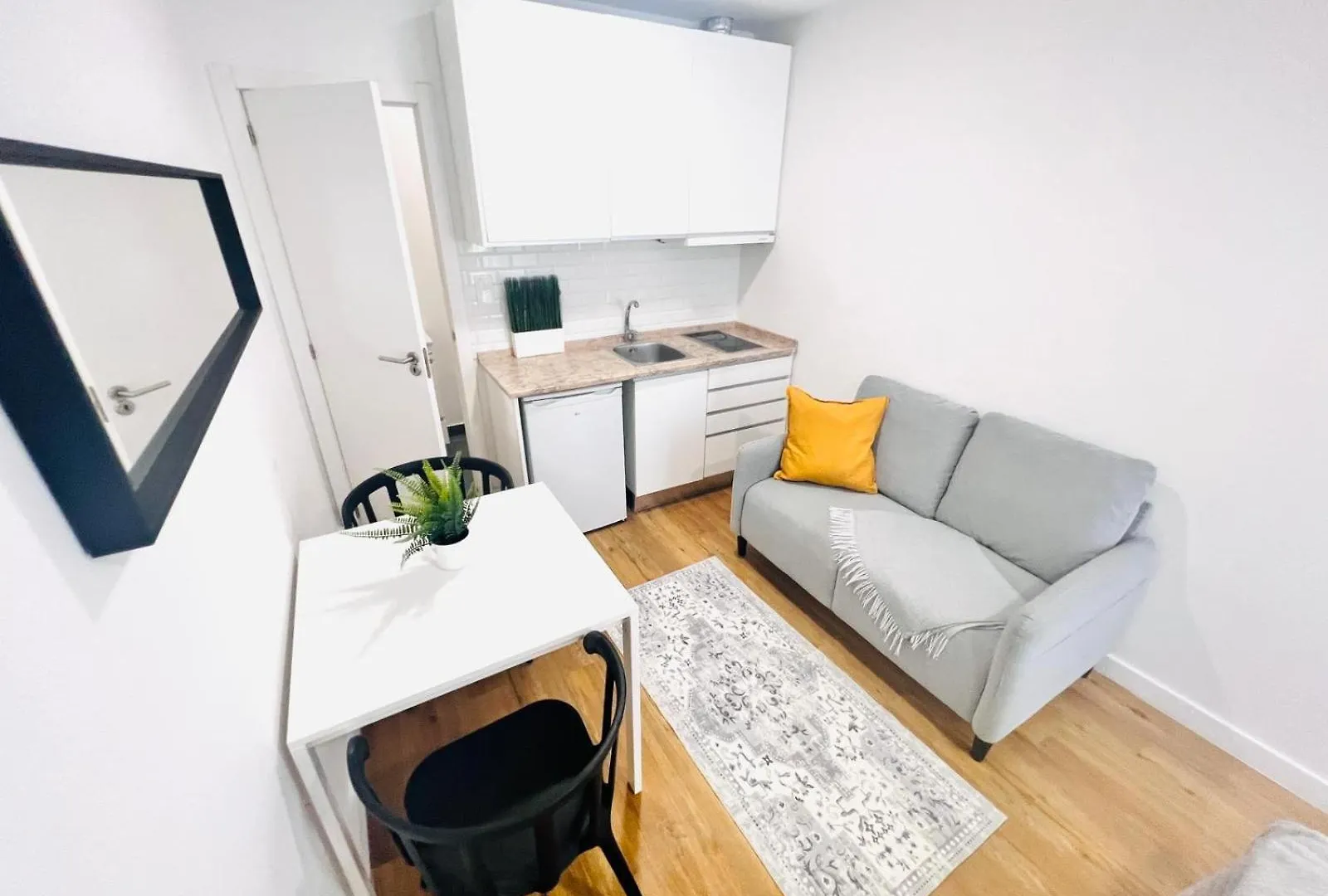 Apartment Central Lisbon, Top Location, Ideal For Tourists