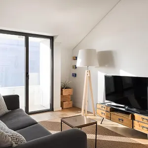 Apartment Joivy Bairro Alto 2-br With Large Terrace, Lisbon