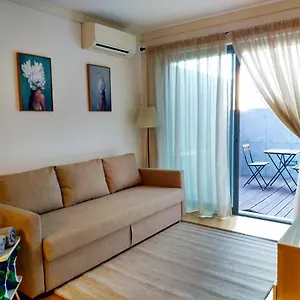 Apartamento Duplex With Free Pool And Garage, Lisboa
